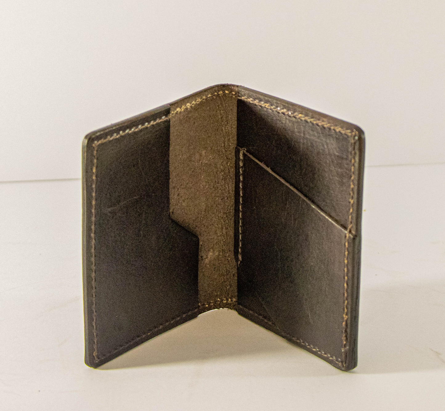 Minimalist Bi-Fold Wallet